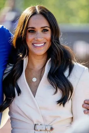 Meghan Markle / sussexroyal nude photo #0044