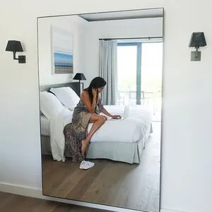 Meghan Markle / sussexroyal nude photo #0045