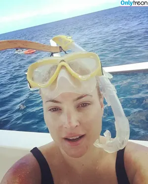 Meghan McCain / meghanmccain nude photo #0026