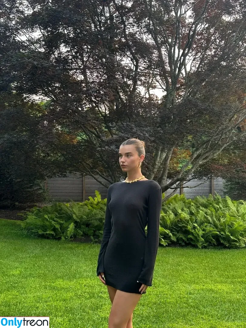 Meghan Roche nude photo #0036 (meghanroche)