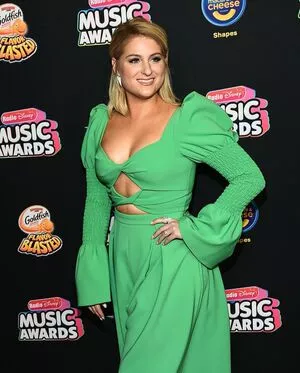 Meghan Trainor / chaoticd / meghantrainor фото голая #0205