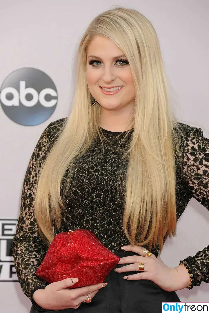 Meghan Trainor голая photo #0042 (chaoticd / meghantrainor)