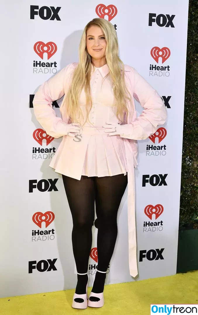 Meghan Trainor голая photo #0080 (chaoticd / meghantrainor)