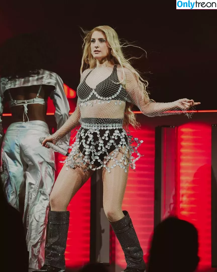 Meghan Trainor голая photo #0163 (chaoticd / meghantrainor)