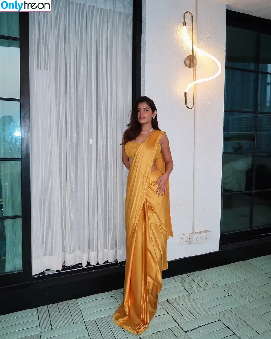 Meghna Kaur голая photo #0033 (shetroublemaker)
