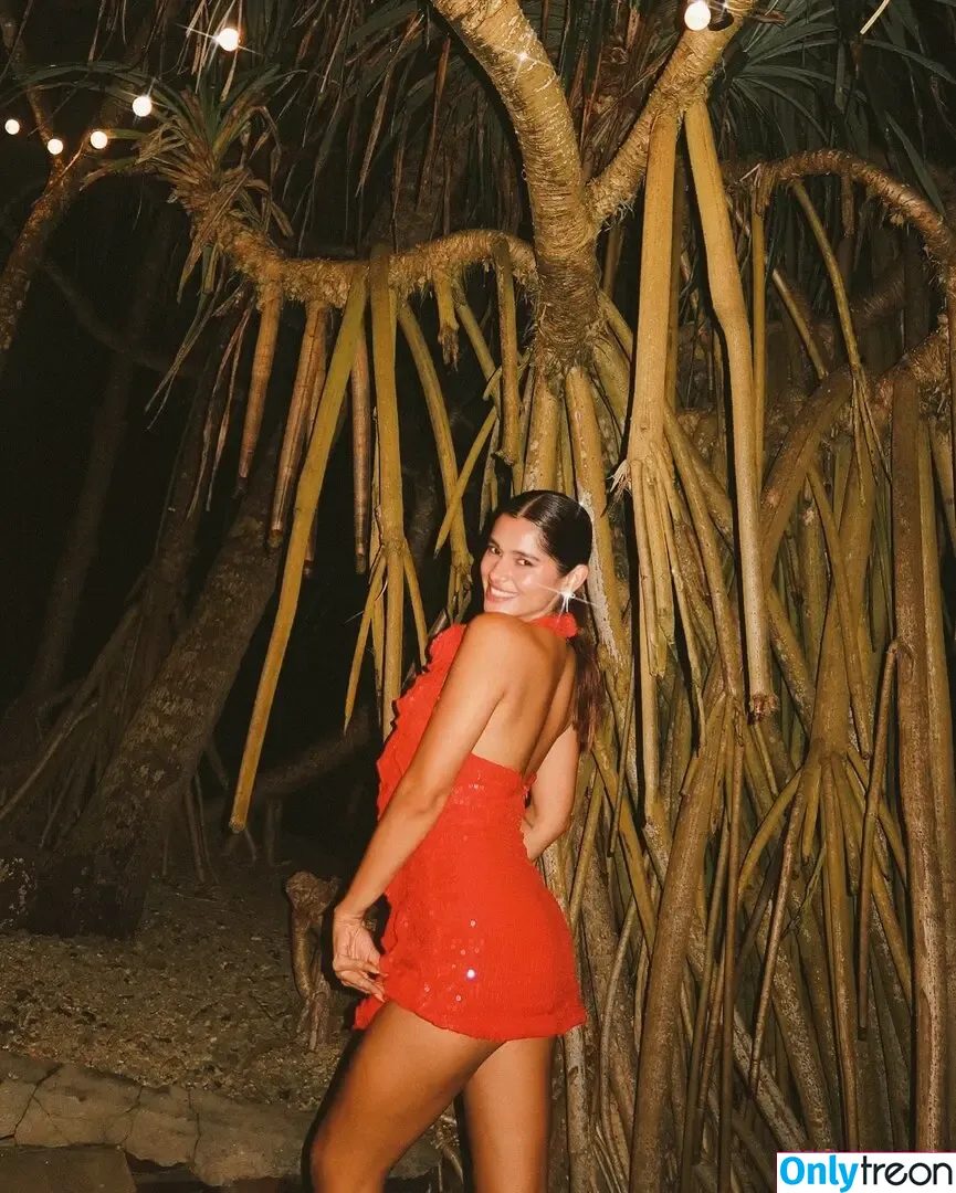 Meghna Kaur голая photo #0094 (shetroublemaker)