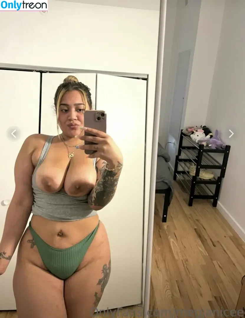 megjanicee nude photo #0019 (janicefans)