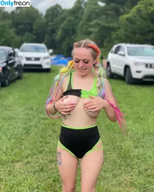 megsnotdead / Megs__Dead / megsn0tdead / notmegsdead nude photo #0054
