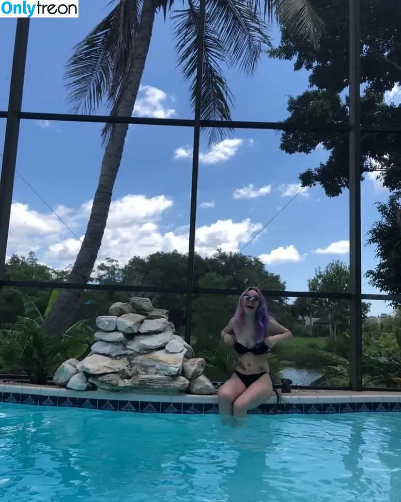 megsnotdead nude photo #0050 (Megs__Dead / megsn0tdead / notmegsdead)