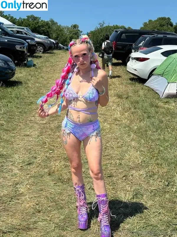 megsnotdead nude photo #0196 (Megs__Dead / megsn0tdead / notmegsdead)