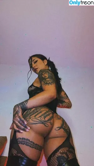 megustalapatineta / Abril Estigarribia / Abril O'Neil / megustalapatineta666 nude photo #0002
