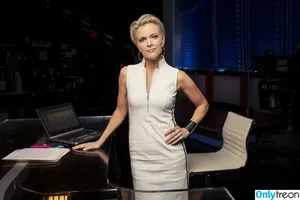 Megyn Kelly / megynkelly nude photo #0016
