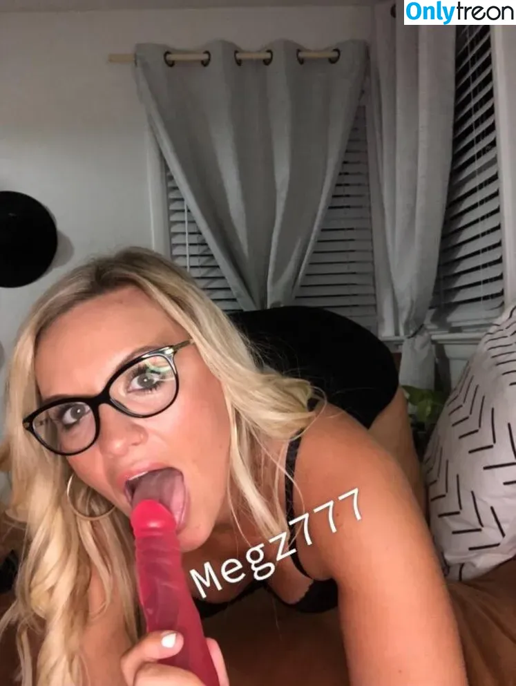 Megz777 nude photo #0002 (megs777)