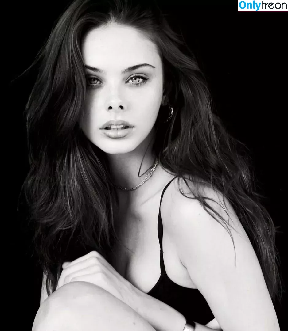 Meika Woollard голая photo #0162 (meikawoollard)