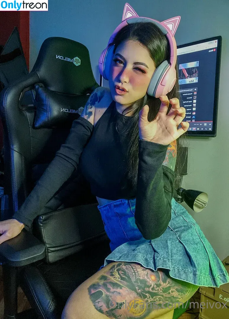 meivox nude photo #0007 (meivox)
