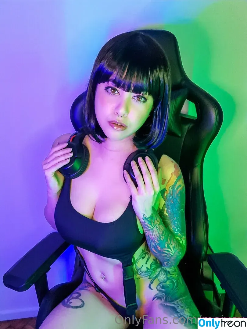 meivox nude photo #0047 (meivox)