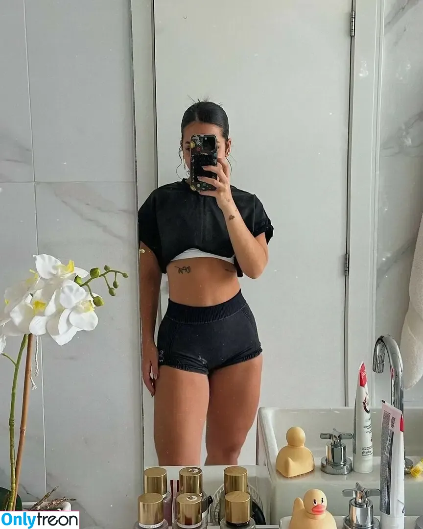Mel Maia nude photo #0543 (Dezoitou / melissamelmaia)