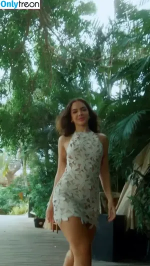 Mel Maia / Dezoitou / mel_maia / melissamelmaia nude photo #1084