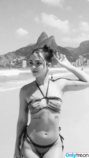 Mel Maia / Dezoitou / mel_maia / melissamelmaia nude photo #1102