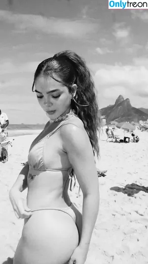 Mel Maia / Dezoitou / mel_maia / melissamelmaia nude photo #1103