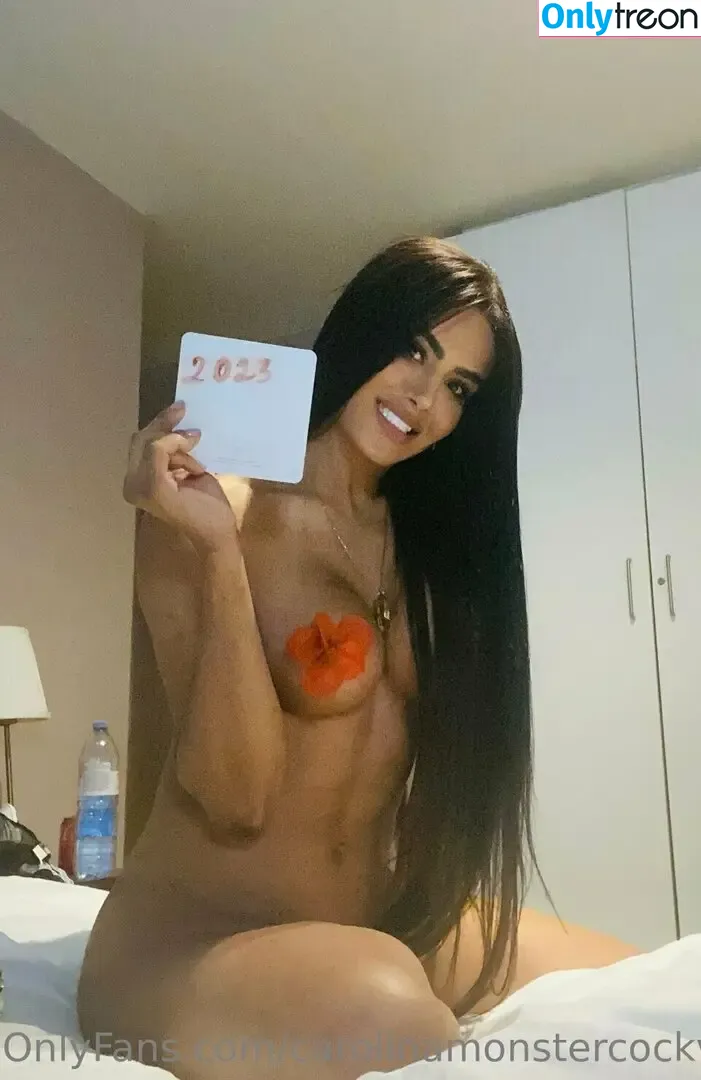 Mel Quieroz nude photo #0021 (carolinamonstercock / eumelqueiroz / monstercockbr)