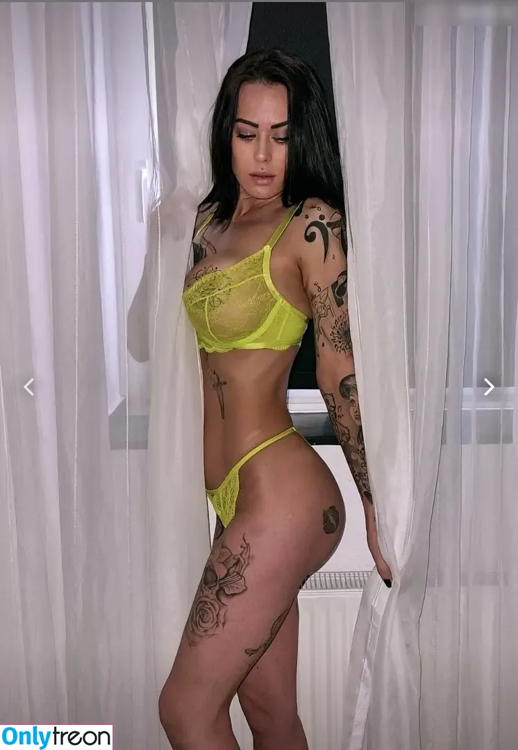Melanie Alexandra голая photo #0097 (13alexaandraaaa13 / alexaandraaaa)