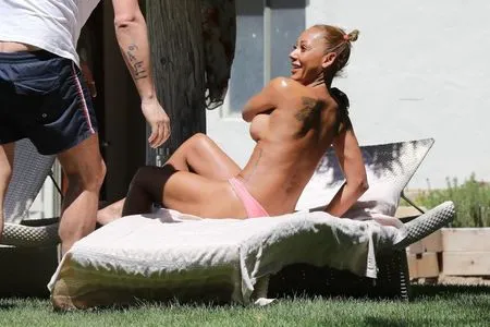 Melanie Brown / melanierikita / officialmelb nude photo #0011