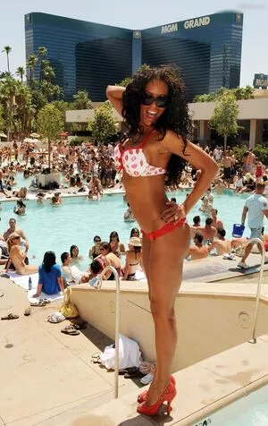 Melanie Brown / melanierikita / officialmelb nude photo #0070