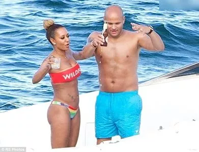Melanie Brown / melanierikita / officialmelb nude photo #0094