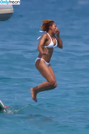 Melanie Brown / friskymellyb / officialmelb nude photo #0468