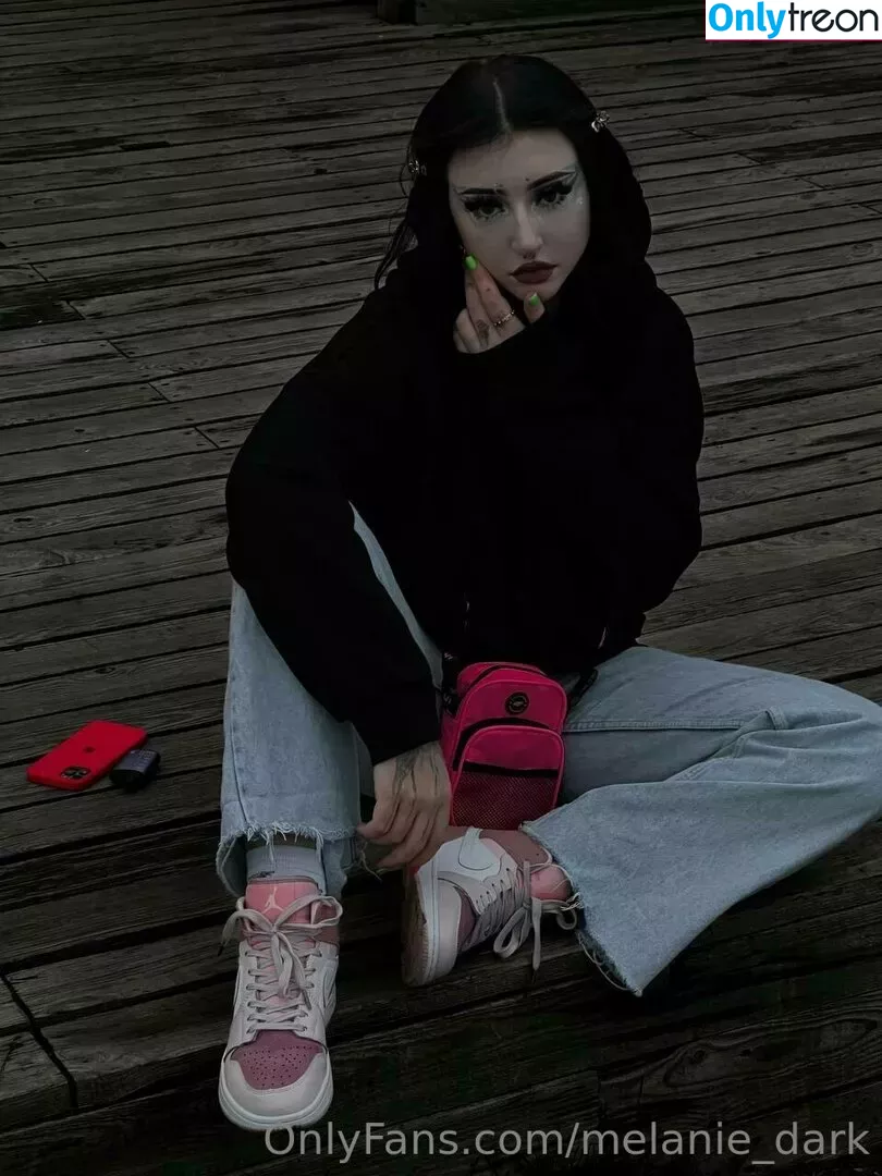 melanie_dark голая photo #0025 (melanie_dark.mel)
