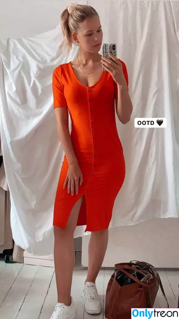 Melanie Kroll голая photo #0127 (Model / melaniekroll)