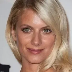 Melanie Laurent / actuml / melaniehttse фото голая #0002