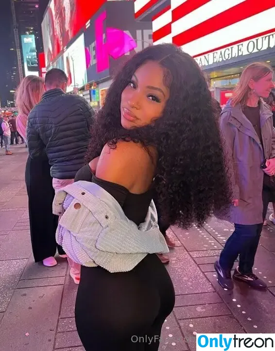 melanincakes голая photo #0034 (Lexia will / lexiawill / melanincakesanddecor)