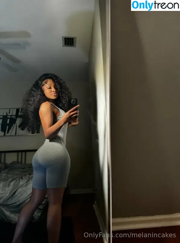 melanincakes голая photo #0045 (Lexia will / lexiawill / melanincakesanddecor)