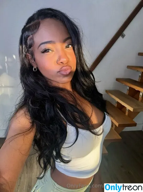 melanincakes голая photo #0049 (Lexia will / lexiawill / melanincakesanddecor)
