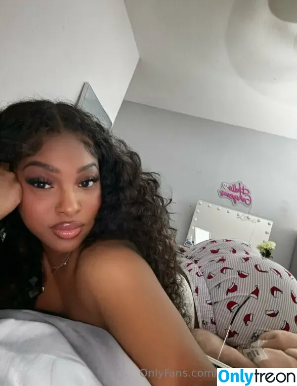 melanincakes голая photo #0053 (Lexia will / lexiawill / melanincakesanddecor)