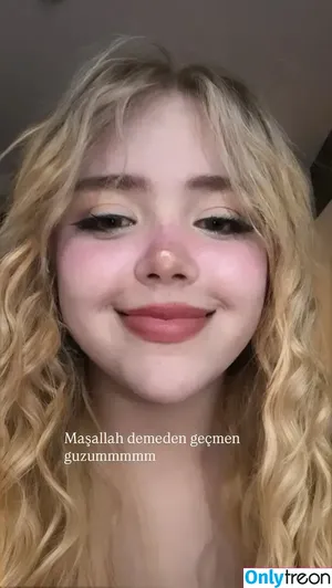 Melekwhoo / Meleccoo / Melekyiiiit / barbiemelek nude photo #0069