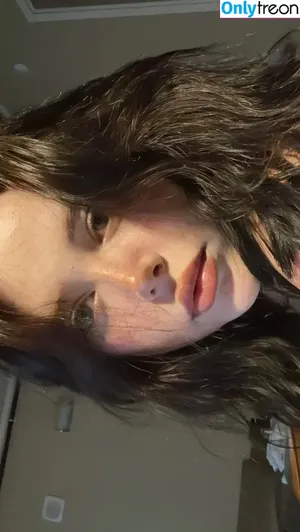 Melekwhoo / Meleccoo / Melekyiiiit / barbiemelek nude photo #0073