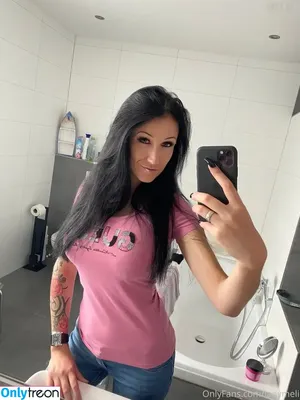 Meli Deluxe / justmeli_yt / melideluxe_official фото голая #0302
