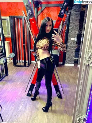 Meli Deluxe / justmeli_yt / melideluxe_official фото голая #0356