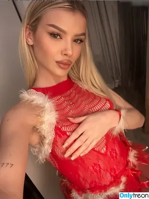 Melina Celine / German influencer / melinaceline nude photo #0437