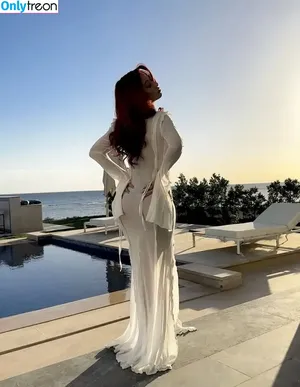 Melisa Toprakci / melisaoffiziell nude photo #0096