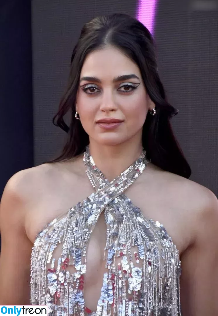 Melissa Barrera голая photo #0220 (melissabarreram)