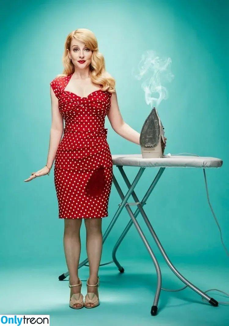 Melissa Rauch голая photo #0020 (melissarauch)