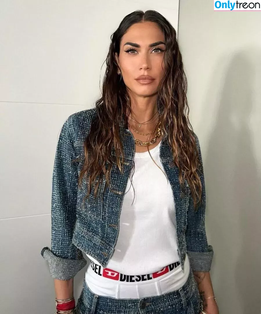 Melissa Satta nude photo #0316 (melissasatta / sattamelissa)