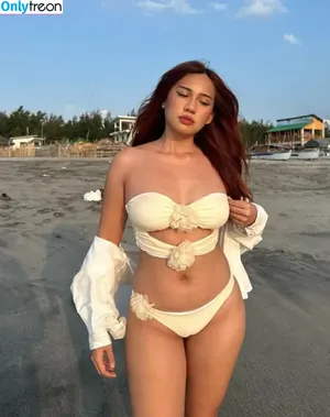 Melody Anne Seña / melodyy_annee nude photo #0001