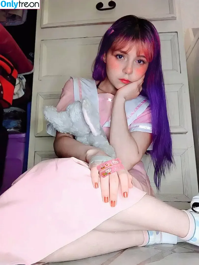 Melody Mew nude photo #0038 (MelodyMew_gif / melodymew_jpg)