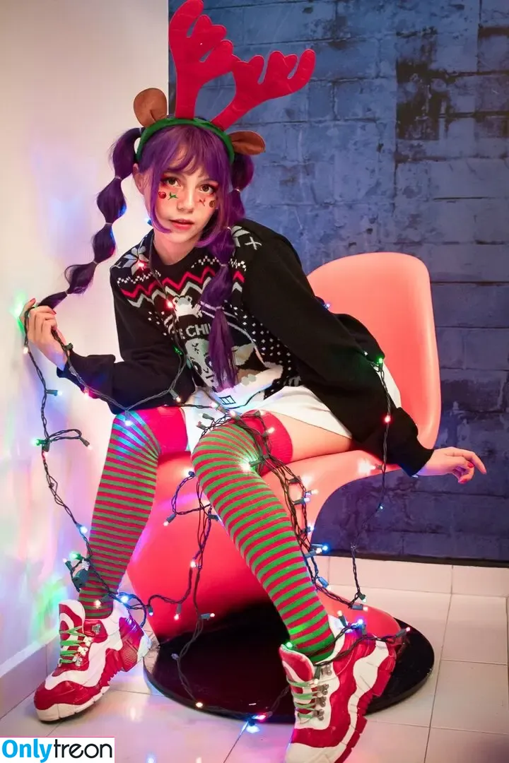 Melody Mew nude photo #0044 (MelodyMew_gif / melodymew_jpg)