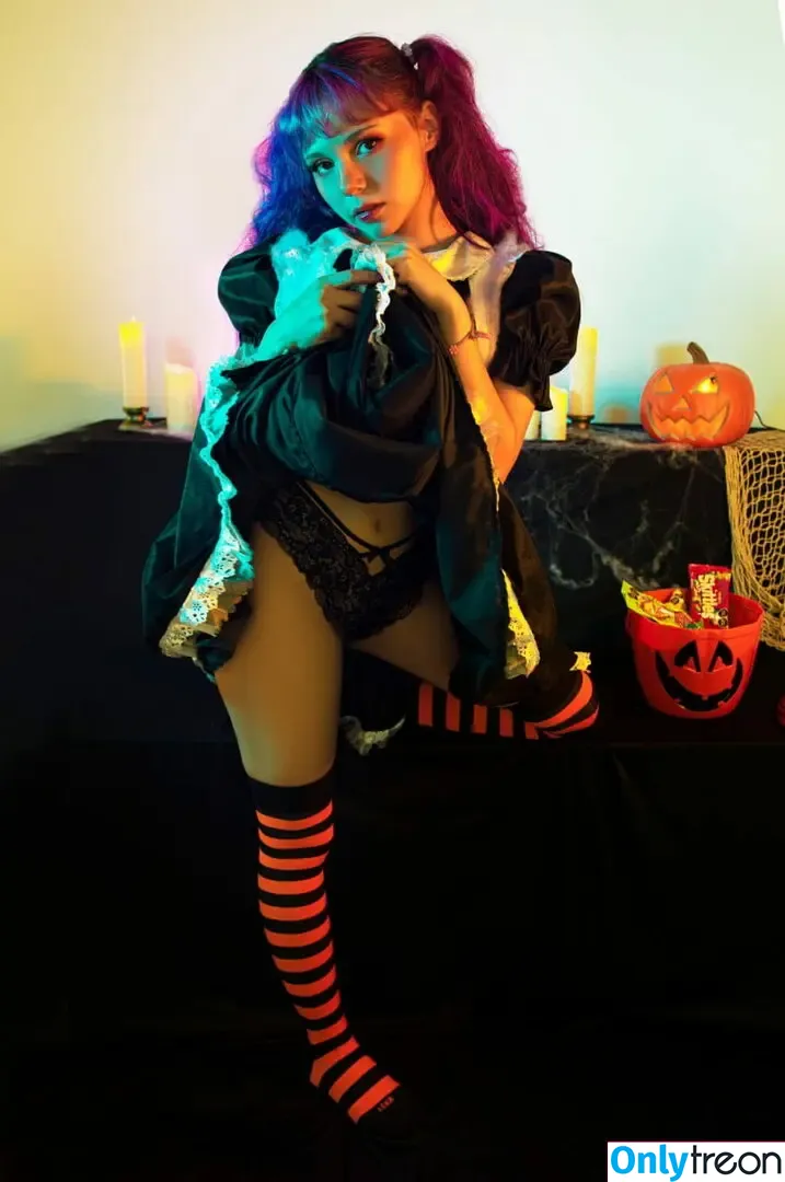 Melody Mew nude photo #0063 (MelodyMew_gif / melodymew_jpg)